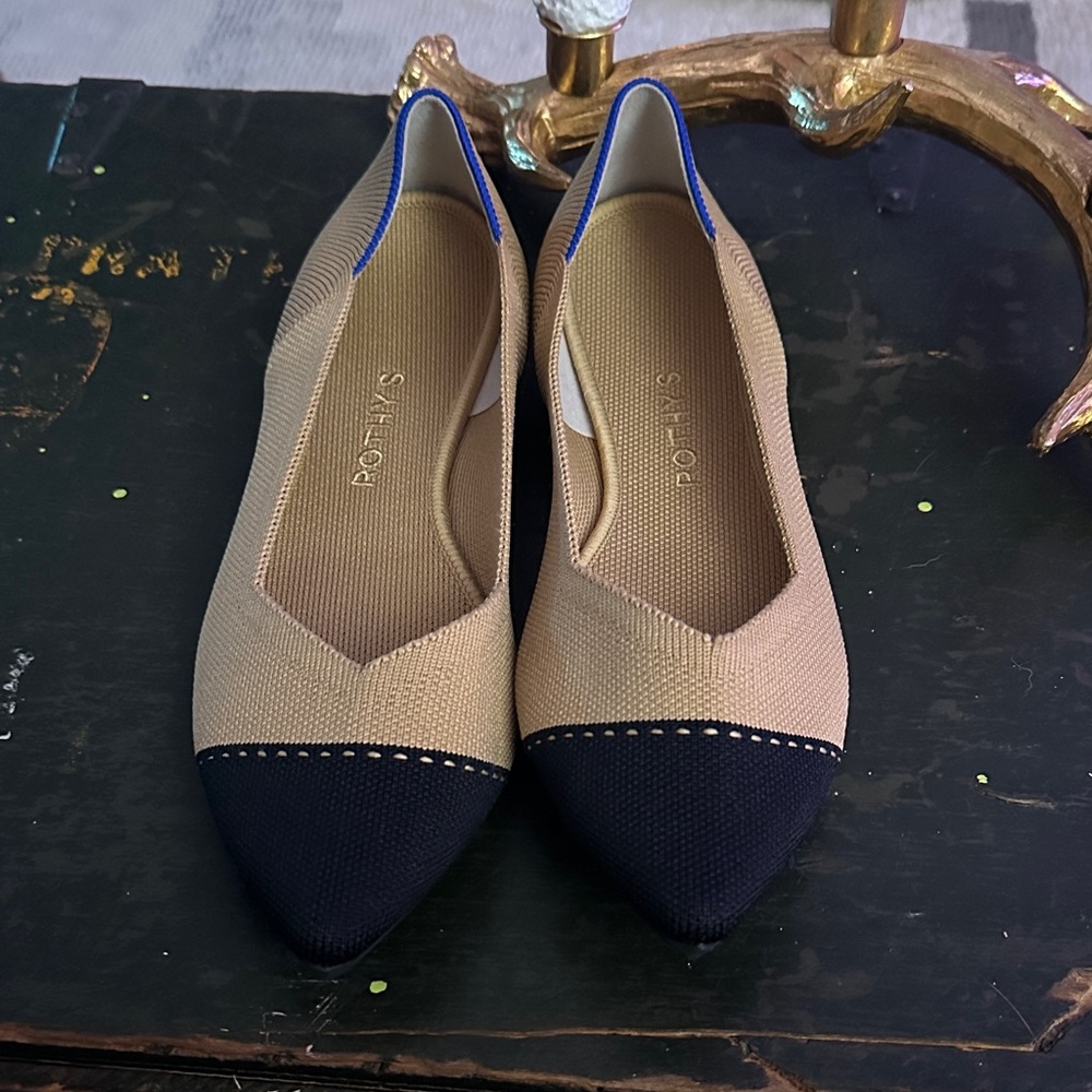 Rothy's Tan and Black Pointed Flats